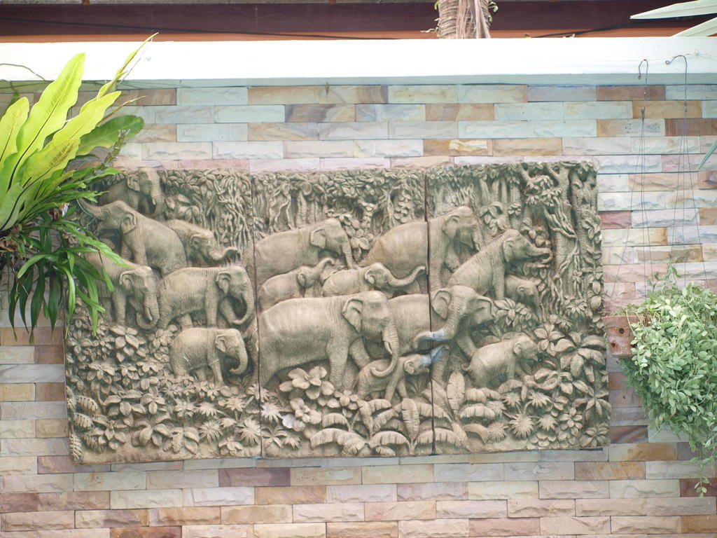 Palmview Resort Patong Екстериор снимка