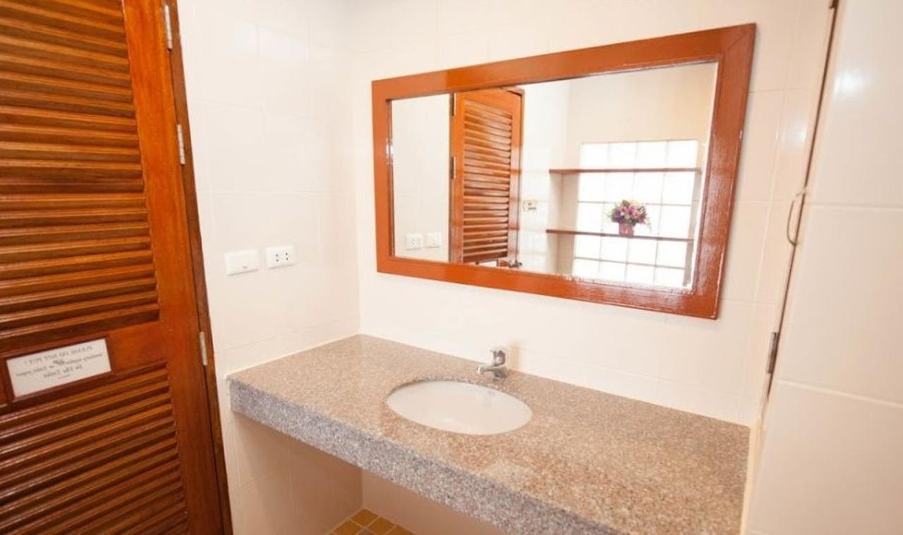 Palmview Resort Patong Екстериор снимка
